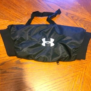 Under armour hand warmer fanny pack
